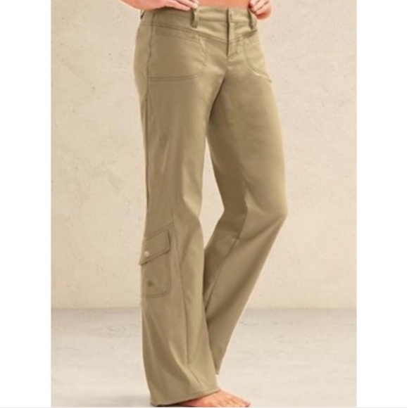 ATHLETA Dipper Tan Cargo Pants Bootcut SZ 12P - Picture 1 of 10